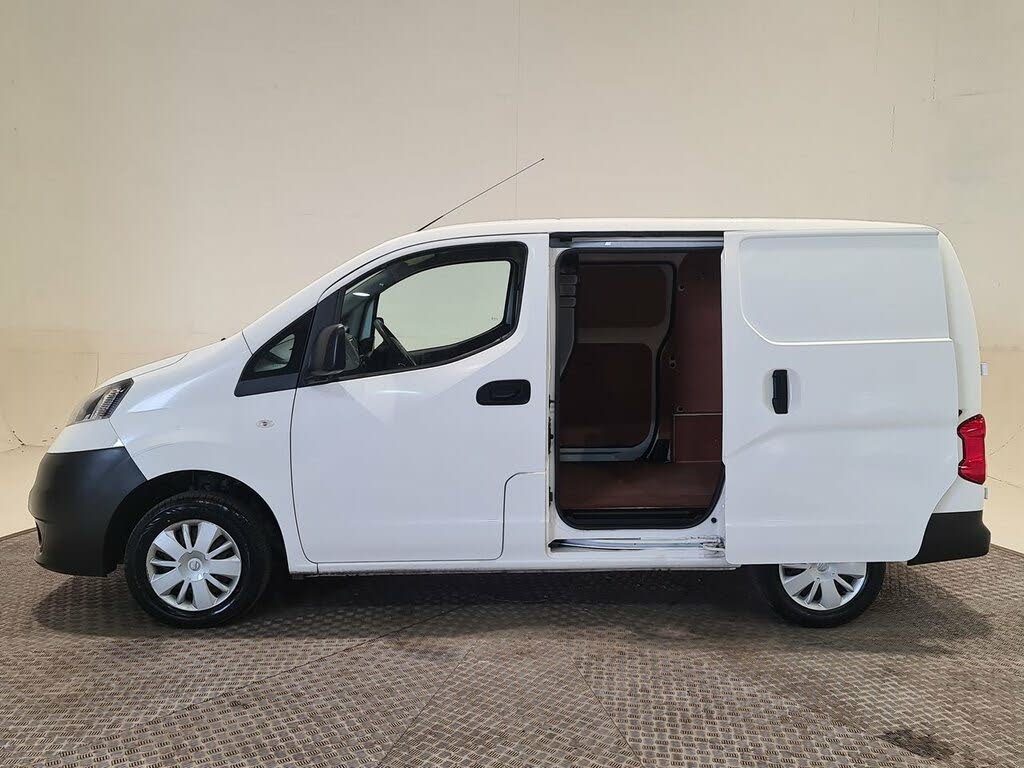 Used Nissan NV200 Van